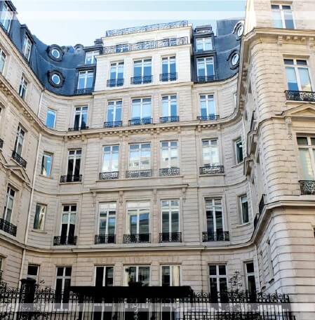View of the 25 Rue de Clichy building in Paris